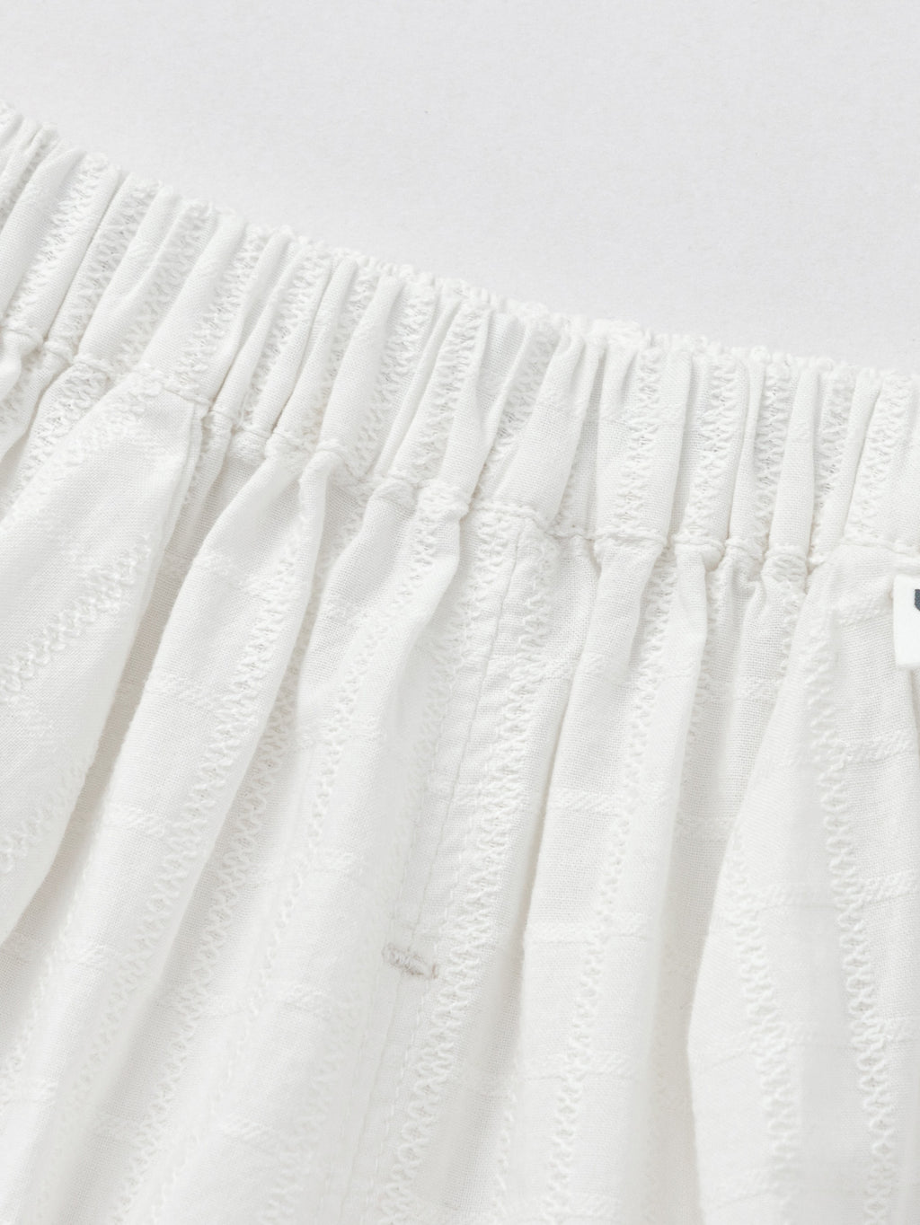 Balabala Elastic Waist Shorts White, Ice blue
