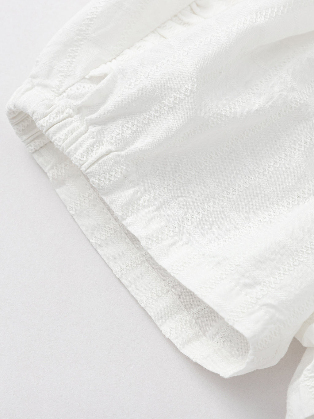 Balabala Elastic Waist Shorts White, Ice blue