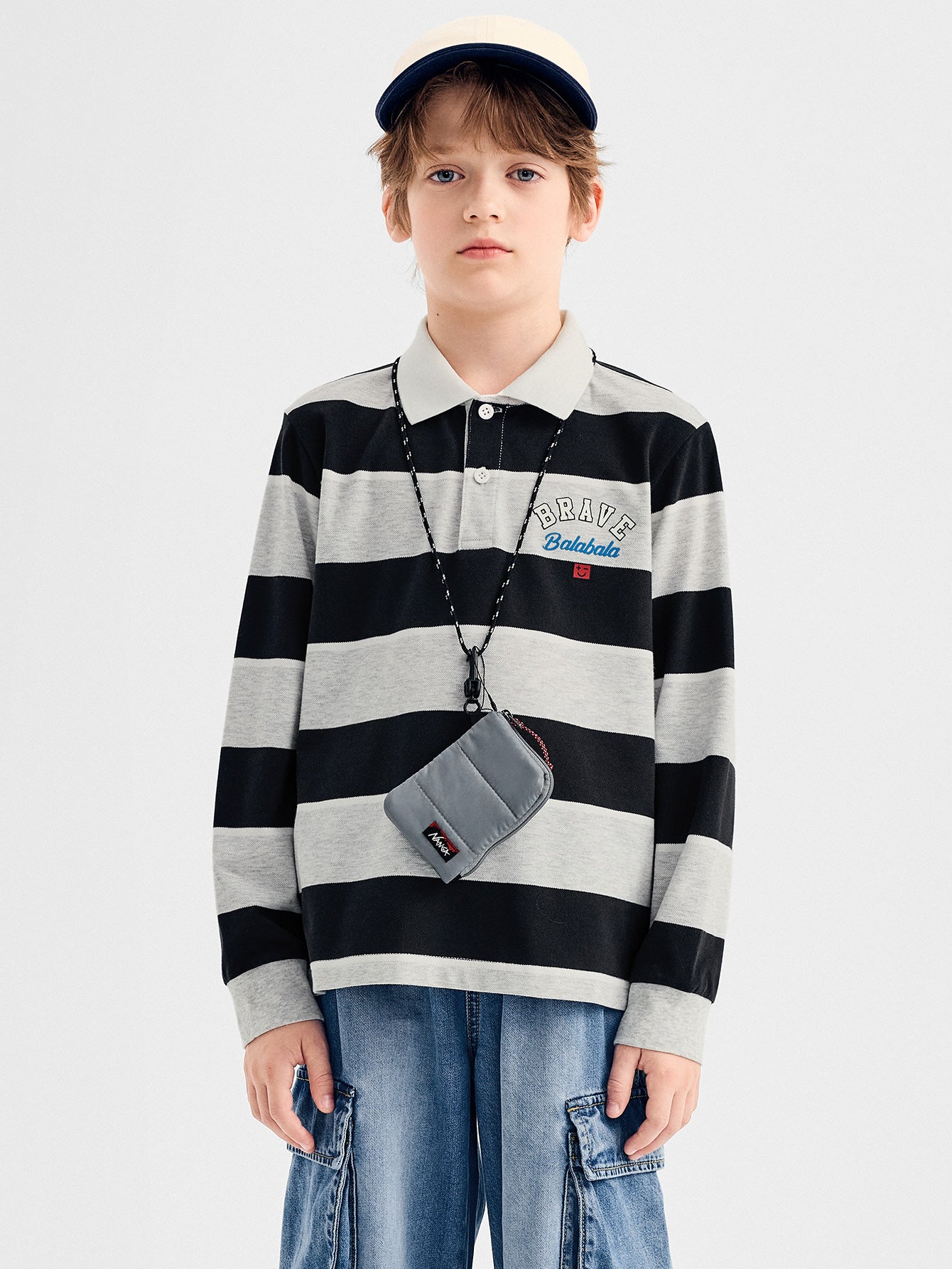 202325100105 Off-white / 110